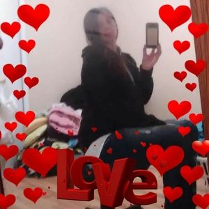 Meet your Posher, Casey